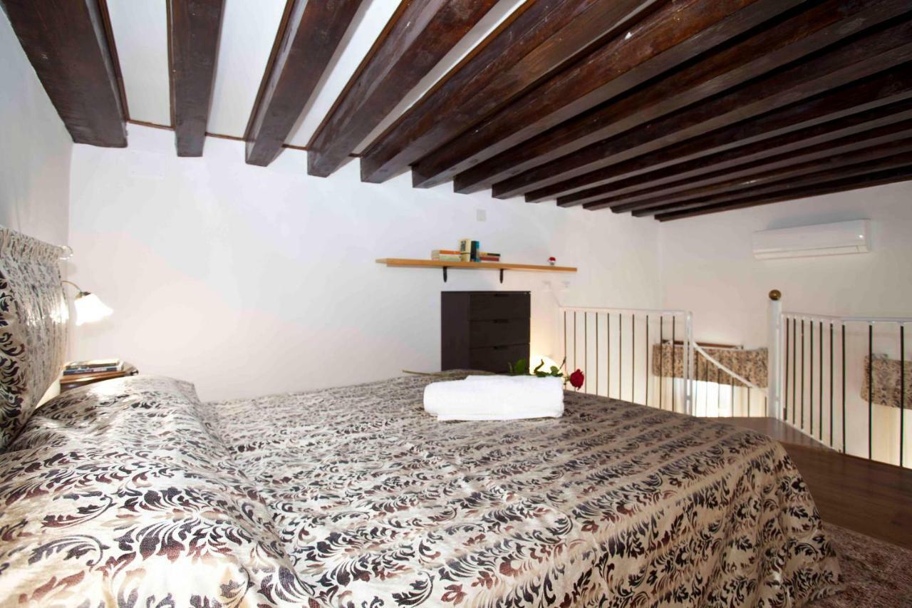 Di.Gianfranco Piano Nobile Apartment Venice Luaran gambar